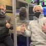 ORF-Regisseur Michael Kögler (links) und Bildmeister Ernst Romis arbeiten im Übertagungswagen mit Masken