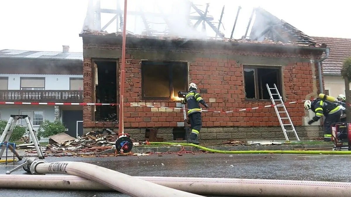 Ein Mann starb bei dem Brand