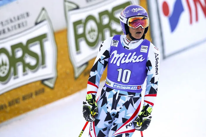 Michaela Kirchgasser: geboren am 18. März 1985. 273 Weltcup-Starts, 14 Starts bei Weltmeisterschaften, zwei Einzel-Medaillen (Silber im Slalom 2013, Bronze in der Kombination 2015) und vier Team-Medaillen - drei Mal Gold (2007, 2013, 2015) und einmal Silber (2011). Bestes Saisonergebnis von Kirchgasser ist ein fünfter Rang in der Kombnation von Val d'Isere. Top-Ten-Ergebnisse im Riesentorlauf (Sölden, 7.) und Slalom (Killington, 9.)
