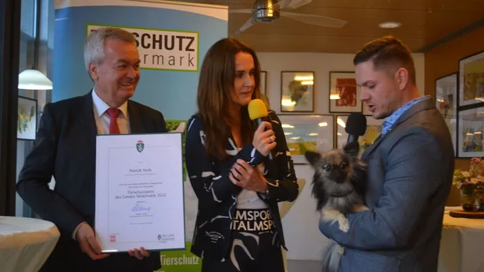 In der Tierwelt Herberstein in der Oststeiermark wurden Steirerinnen und Steirer für ihr Engagement im Bereich Tierschutz mit dem Tierschutzpreis des Landes Steiermark geehrt. Das sind die Preisträger: