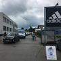Aktuell wird über eine Schließung des Adidas-Outlets in Viktring spekuliert