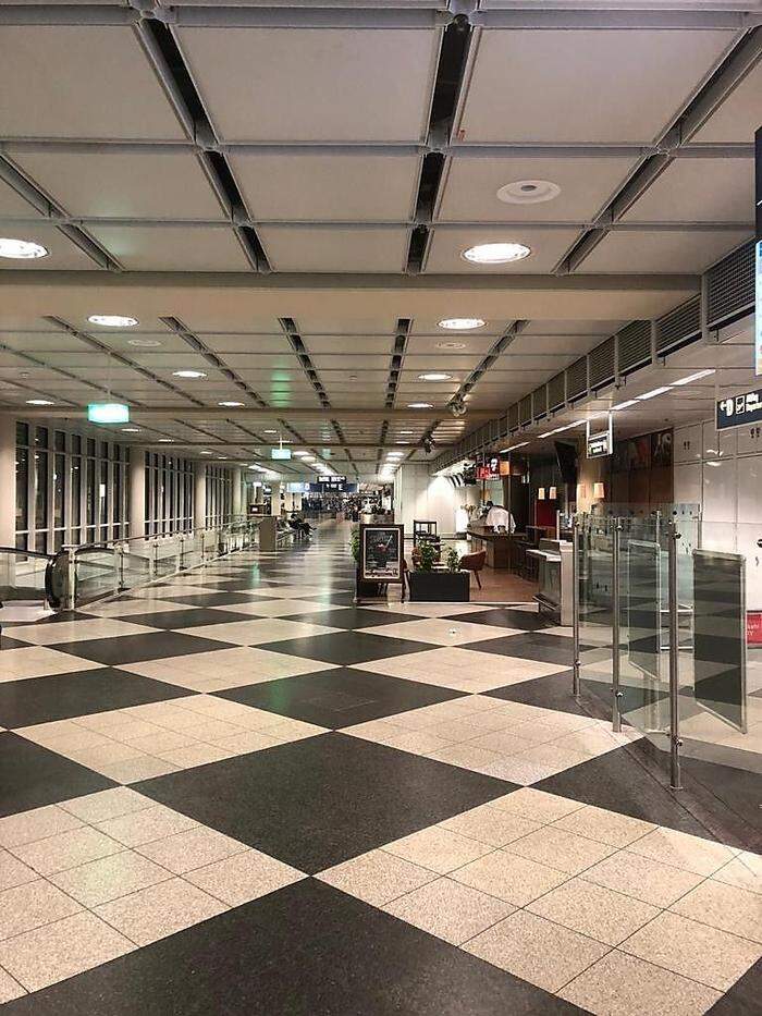 Der Flughafen in München ist menschenleer