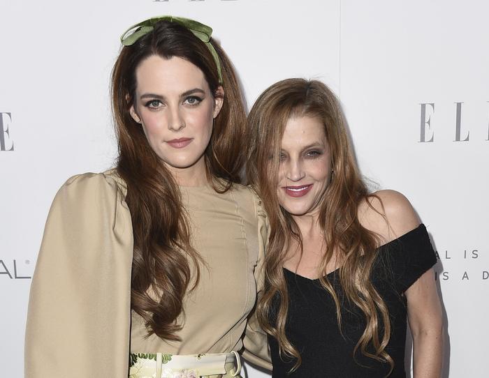 Riley Keough (links)und Lisa Marie Presley 2017