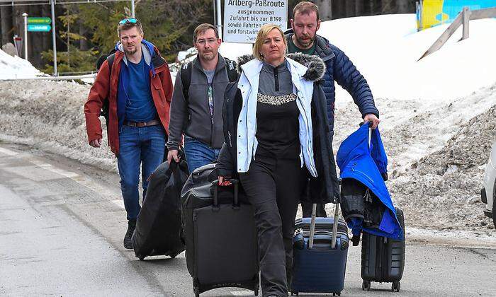Touristen mussten das Sperrgebiet am Arlberg und im Paznauntal verlassen