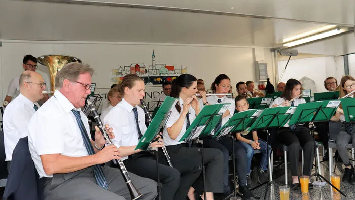 Die Musiker der Werkskapelle Bauer spielten das erste Open-Air-Konzert der diesjährigen Saison am Hauptplatz in Voitsberg.