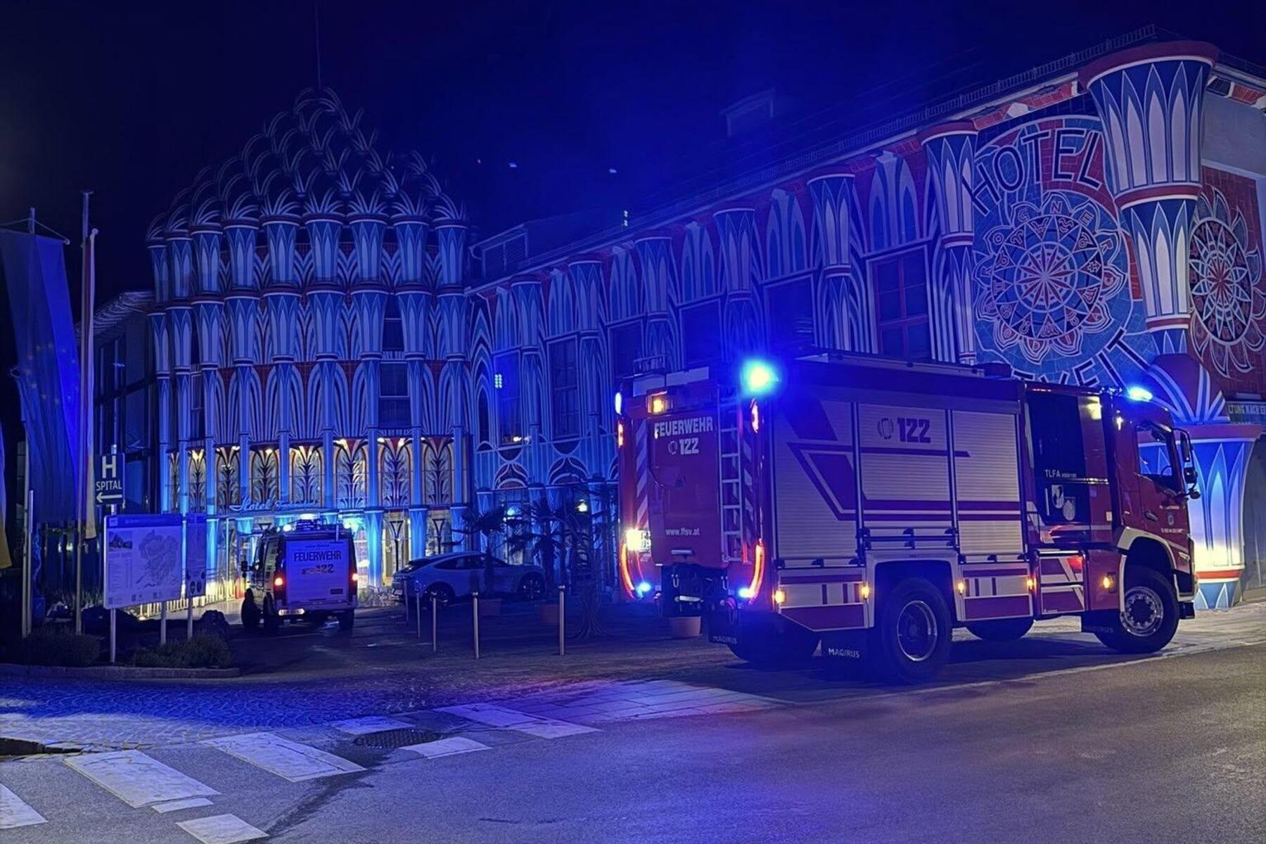 Skurriler Einsatz in Kärnten: Feuerwehr wurde alarmiert, weil ein Hotelgast duschte