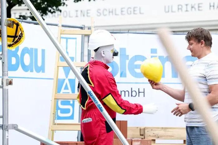 Klicken Sie sich durch die Fotos...