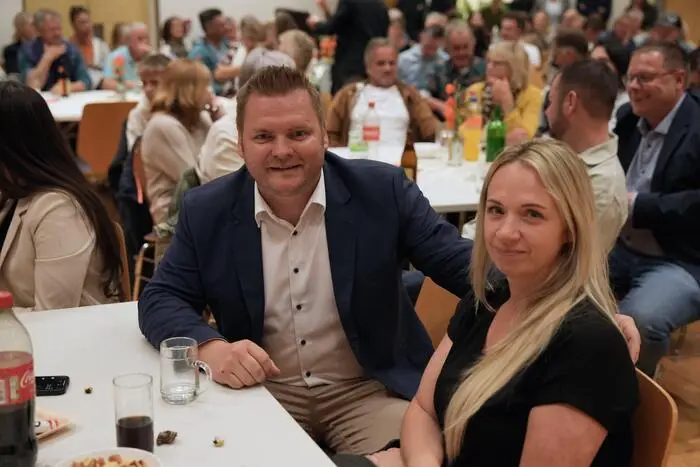 Initiator des Abends war Bürgermeister Markus Schiffer: „Anna zeigt herausragende Leistungen. Wir wollten ihr ein Netzwerk bieten und auf Nachwuchstalente aufmerksam machen.“