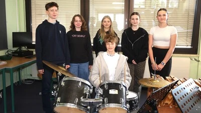 
Einige „handyfreien“ Mittelschüler aus Bad St. Leonhard