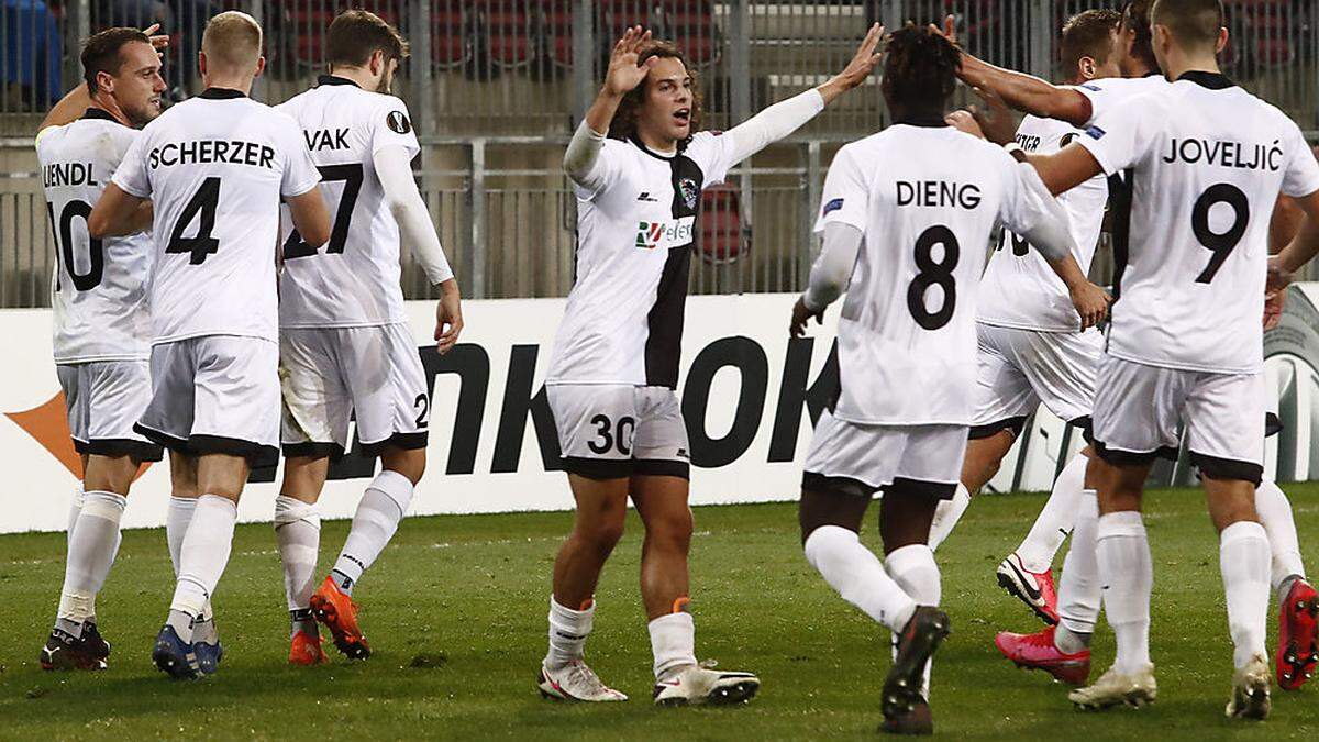 Kann der WAC (Mitte Cheikhou Dieng) auch heute in der Europa League in Rotterdam jubeln?