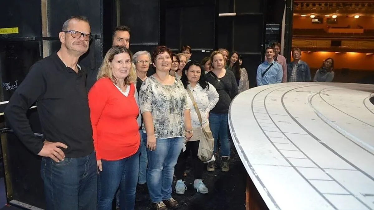 Ein Backstage-Besuch stand am Programm. 