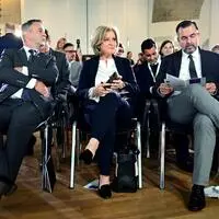 Vizekanzler und Medienminister Andreas Babler (SPÖ), ORF-Generaldirektorin Ingrid Thurnher sowie der designierte ORF-Generaldirektor Clemens Pig im Rahmen des "ORF-Zukunftsforums