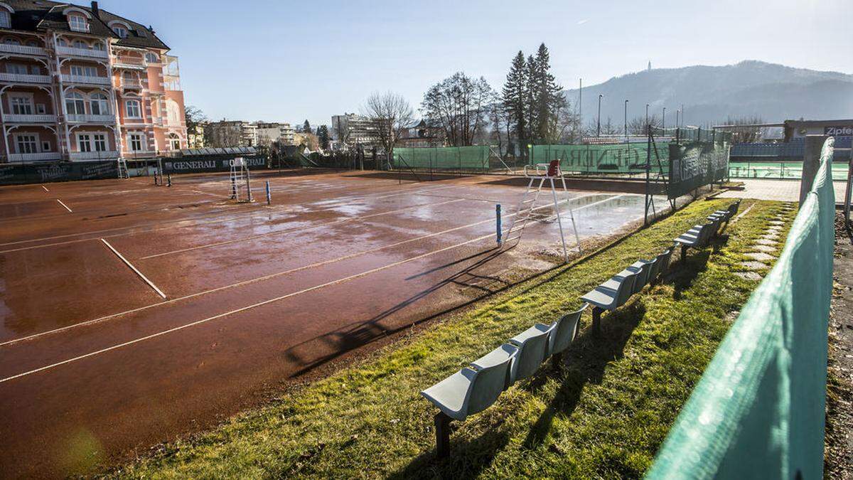 Die Tennisplätze am Werzer-Areal sollen bald einem neuen Zentrum für Pörtschach weichen