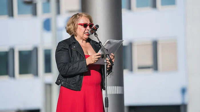 Ekaterina Degot hielt die Eröffnungsrede - und forderte: Die Kunst muss Störfaktor sein.