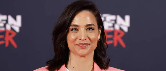 Moderatorin Amira Aly bei der Eröffnung der True Crime Ausstellung Serienkiller in Köln