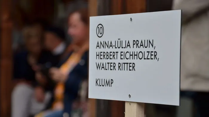 Das Spielzeug "Klump", das in Prenning erfunden wurde, ist Teil des Skulpturenparcours...