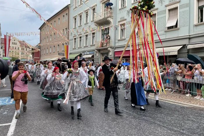 Klicken Sie sich durch die Fotos.