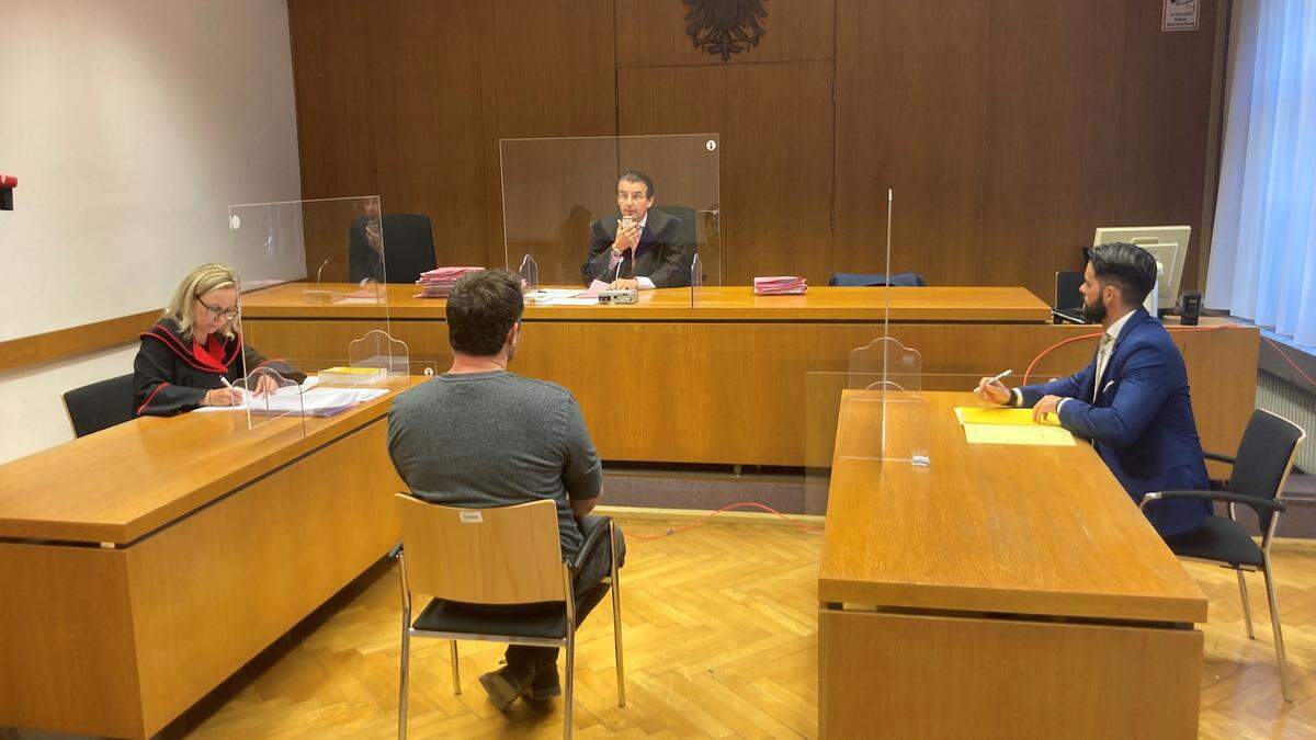 Vor Richter Christian Liebhauser-Karl musste sich ein alkoholisierter Skido-Fahrer verantworten