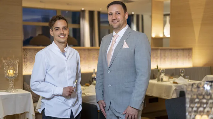 Küchenchef David Senfter und Hotelmanager Florian-Steiner