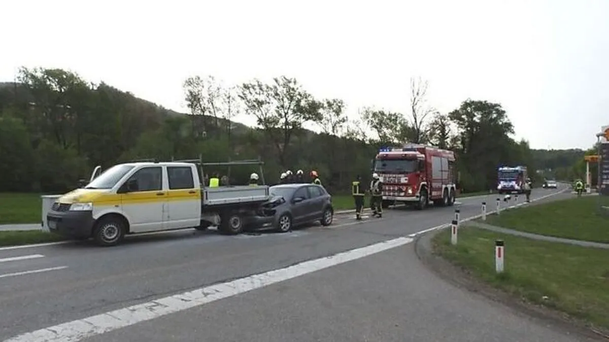 Die Feuerwehr Pöllau rückte mit 18 Mann aus