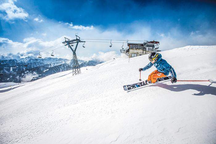 Im Hochpustertal warten sonnige Skitage auf Sie