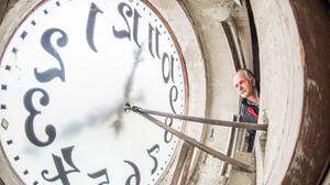 Ein Blick hinter die Kulissen der Grazer Rathaus-Uhr