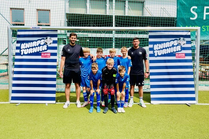 Sprinters: Markus Schrammel, , Sebastian Kremsl, Marco Schrammel, Leon Kranawetter, Patrick Kremsl (h.v.l.) Noah Bindhofer, Elias Ehrenhofer, Tobias Kremsl (v.v.l.)