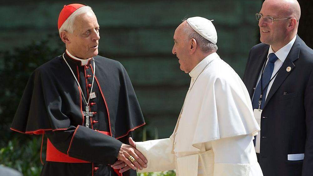 Papst Franziskus mit dem Erzbischof von Washington, Donald Kardinal Wuerl, dem früheren Bischof von Pittsburgh