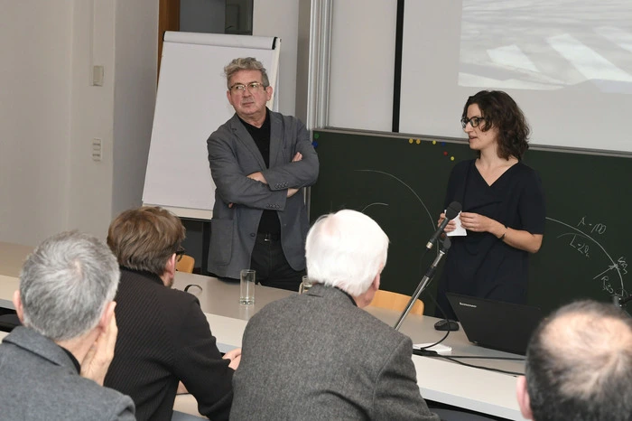 Kunsthistoriker Otmar Rychlik hielt einen lebendigen, aber auch sehr kritischen Vortrag zum Thema "Spittal/Therapie".