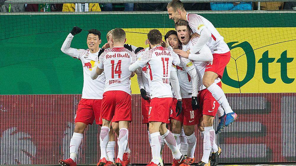 Salzburg jubelt: 3:2 gegen Rapid