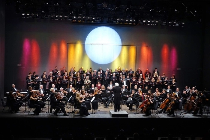 Im Gedenken an Anton Bruckners 120. Todesjahr wurde die „Große Messe in f-Moll für Solisten, Chor und Orgel“ vom Grazer Concertchor und der Pannonischen Philharmonie aufgeführt.