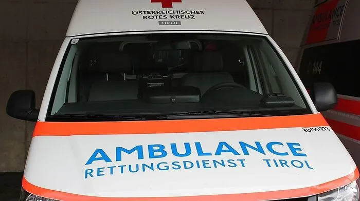 Der Verletzte wurde in das Krankenhaus Innichen gebracht 
