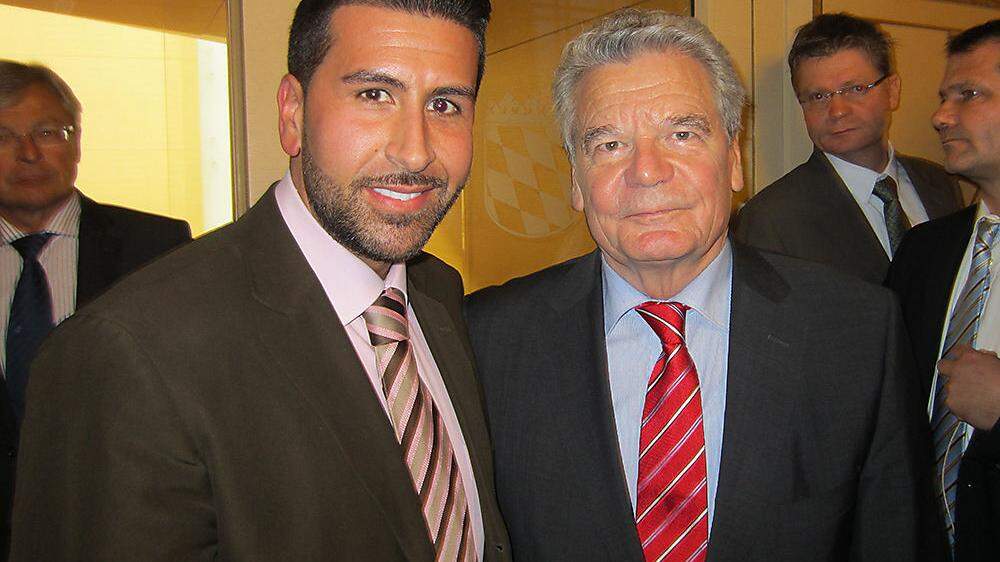 Iybas und Ex-Bundespräsident Gauck