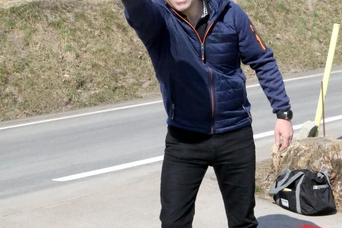 „Seit über 20 Jahren veranstalten wir das „Knödel-Schießen“ bei uns hier am Berg, bei dem ein Schweinsbraten ausgeschossen wird“, sagte Cheforganisator Ingo Fabbro (Foto). 