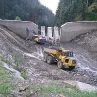Aus dem Tiroler Gemeindeausgleichsfonds fließt auch Geld für den Hochwasserschutz (Symbolfoto)