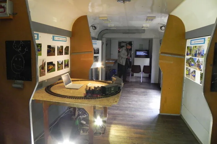 Im Salonwagen war die Geschichte der Erzbergbahn zu sehen.