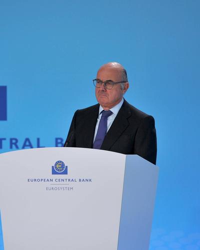  Luis de Guindos Jurado Vizepräsident der Europäischen Zentralbank  