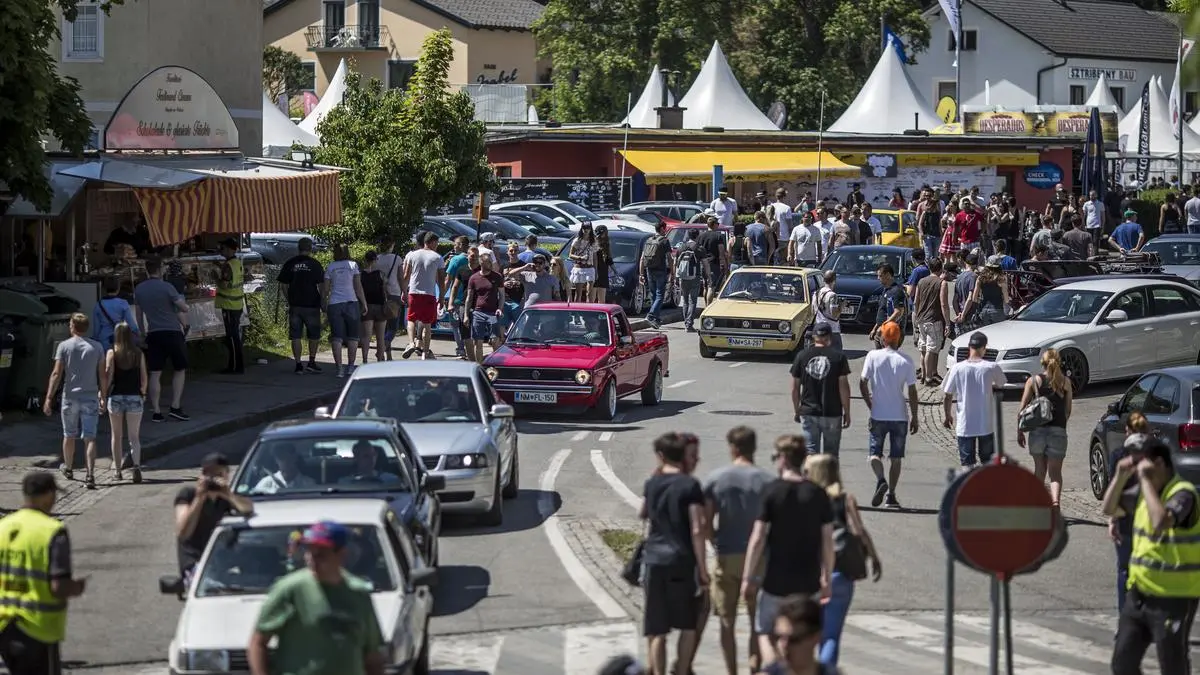 Im Mai herrscht in Kärnten und vor allem rund um die Seen wieder GTI-Hochsaison