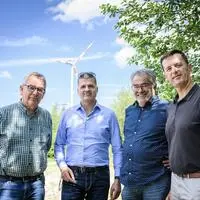 Vertreter aus 14 Tiroler Gemeinden holten sich Erfahrungen zur Windkraft aus erster Hand
