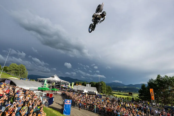 Klicken Sie sich durch die Bilder der Show!