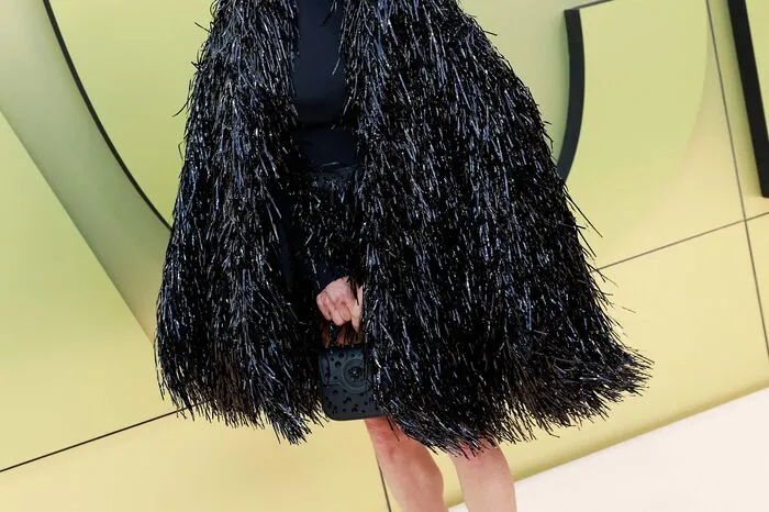 Pamela Anderson bezauberte ganz in Schwarz...