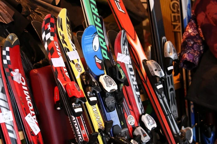 Ob Bekleidung, Ski oder Eisschuhe: Da war für jeden etwas dabei!
