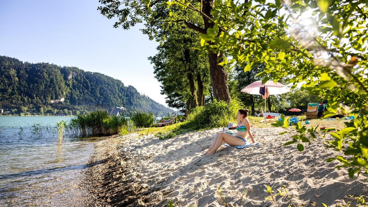 Temperaturen über 30 Grad lockten in den vergangenen Wochen tausende Menschen an die Seen der Region Villach