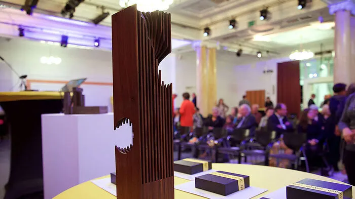 So sieht er aus, der begehrte Bruno-Gironcoli-Förderpreis