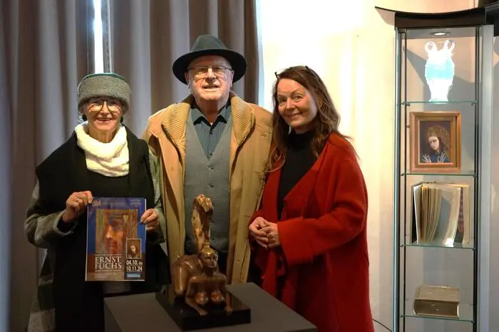 Die Ausstellung zeigt seine Werke in Malerei, Grafik und Skulptur.