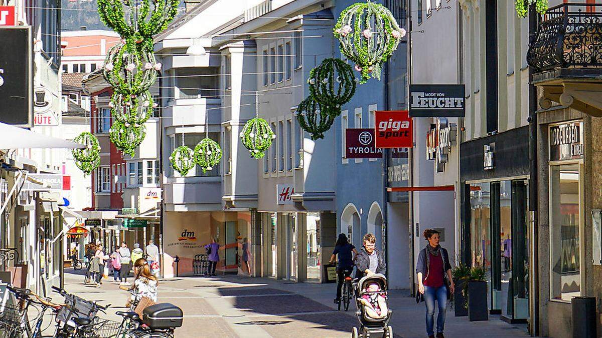 Blumige Aussicht auf die Lienzer Rosengasse