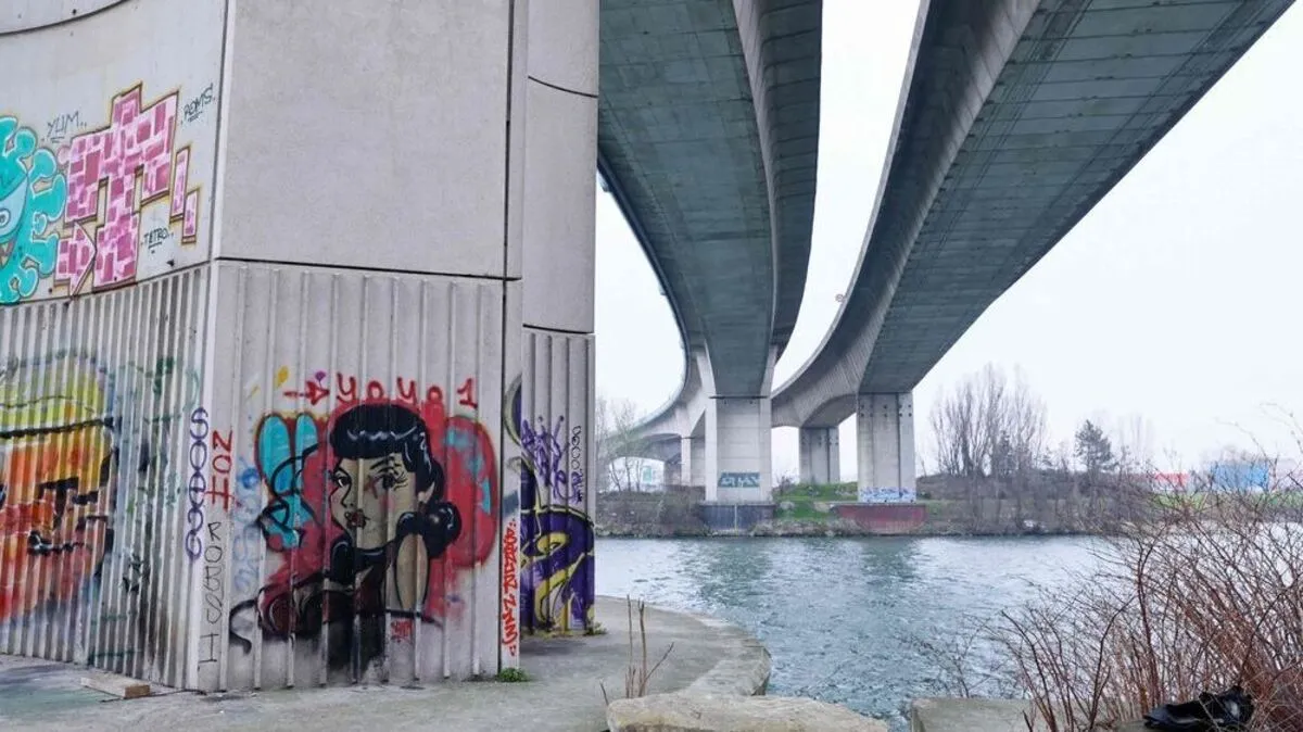 An dieser Stelle der Seine in Argenteuil, einer Gemeinde bei Paris, wurde die Leiche des Mädchens gefunden 
