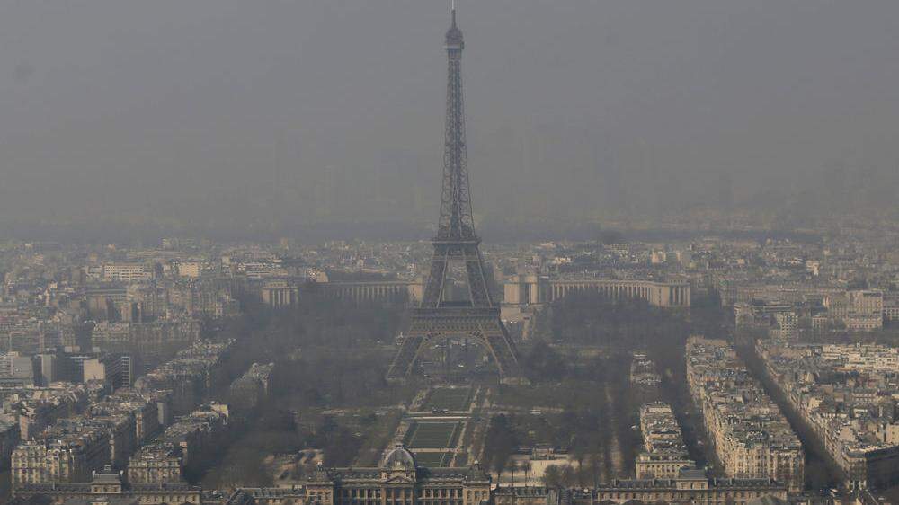 Smog über Paris