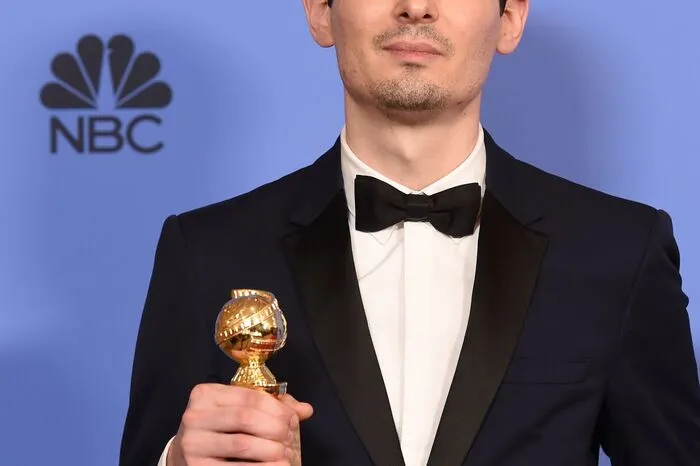 ... der Held des Abends ist aber Damien Chazelle, der das Buch für das Musical "La La Land" und auch die Regie verantwort - ebenso zwei Preise ...