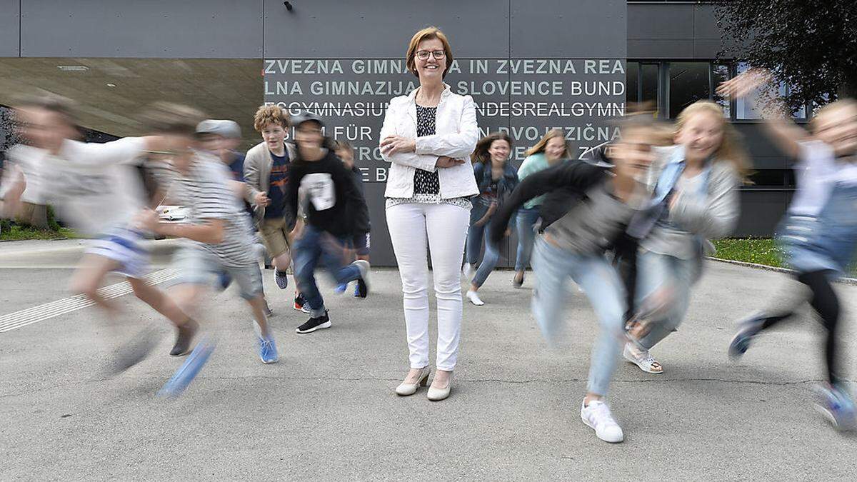 Direktorin Zalka Kuchling hat 1990 als Lehrerin am Slowenischen Gymnasium begonnen. Wenn man die Bezirke vergleicht, kommen die meisten Schüler aus dem Bezirk Völkermarkt